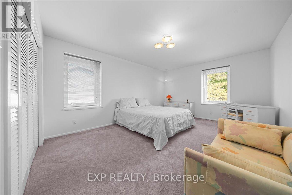 899 Dresden Crescent, Ottawa, Ontario  K2B 5H8 - Photo 23 - X13667868