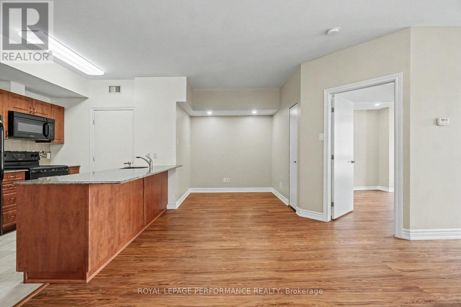 2205 - 234 Rideau Street, Ottawa, Ontario  K1N 0A9 - Photo 6 - X13667872