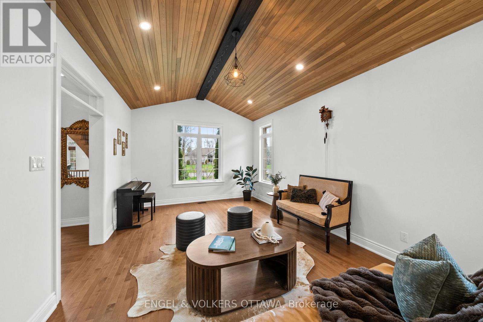 6842 South Village Drive, Ottawa, Ontario  K4P 0A5 - Photo 8 - X13667876