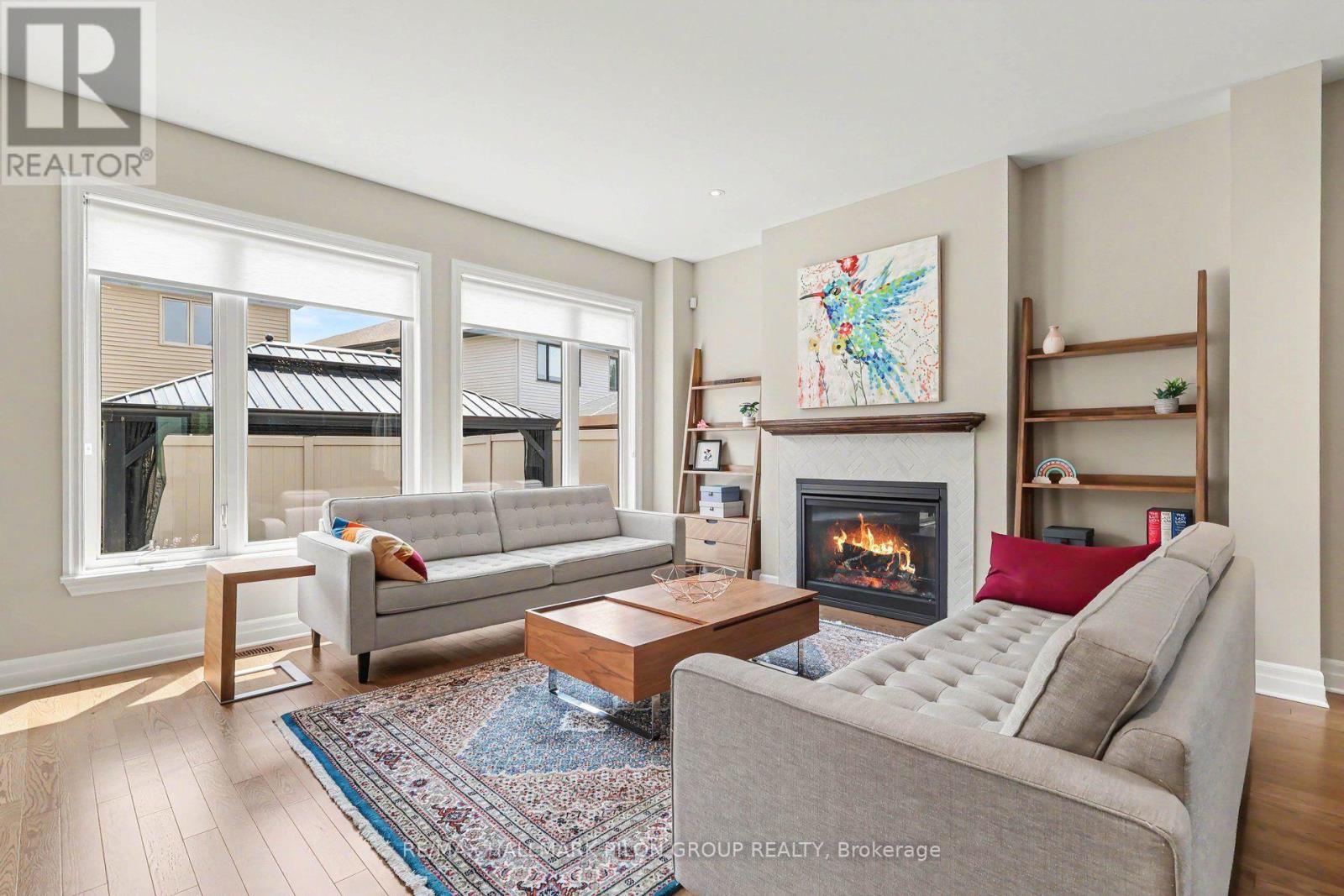 260 Shinleaf Crescent, Ottawa, Ontario  K1W 0J2 - Photo 3 - X13667940