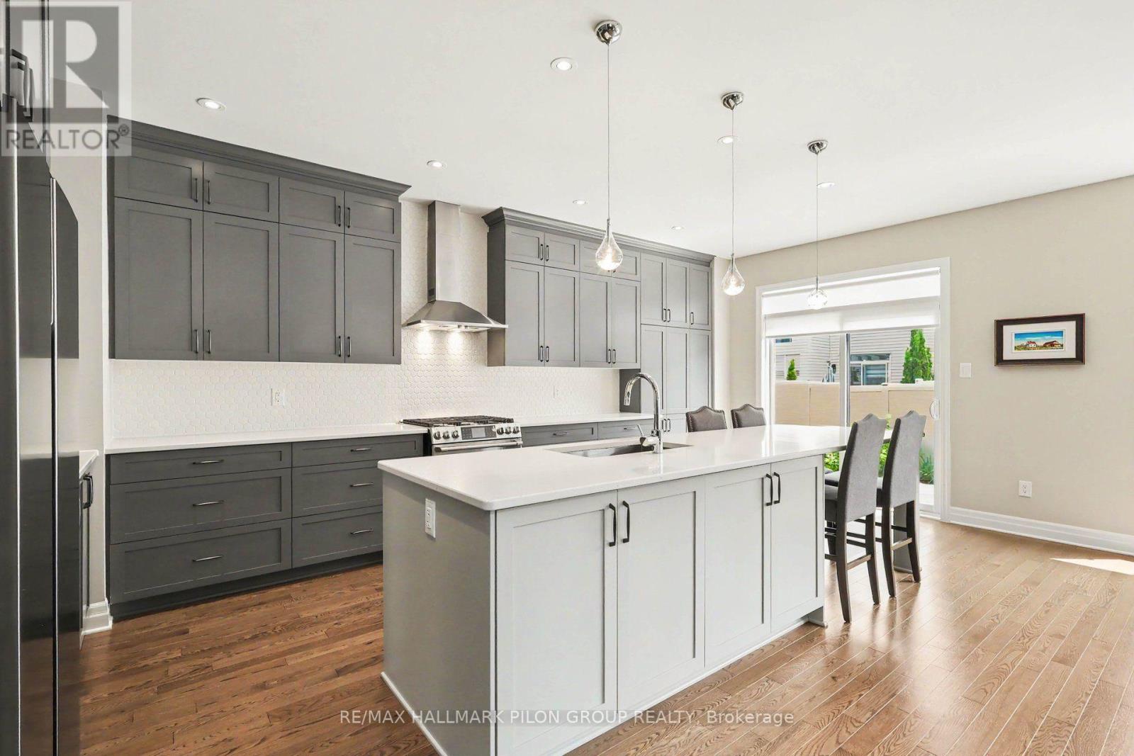 260 Shinleaf Crescent, Ottawa, Ontario  K1W 0J2 - Photo 7 - X13667940