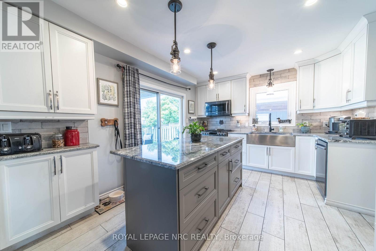 5830 Aspen Court, Niagara Falls, Ontario L2G 7V3 - Photo 6 - X13667916