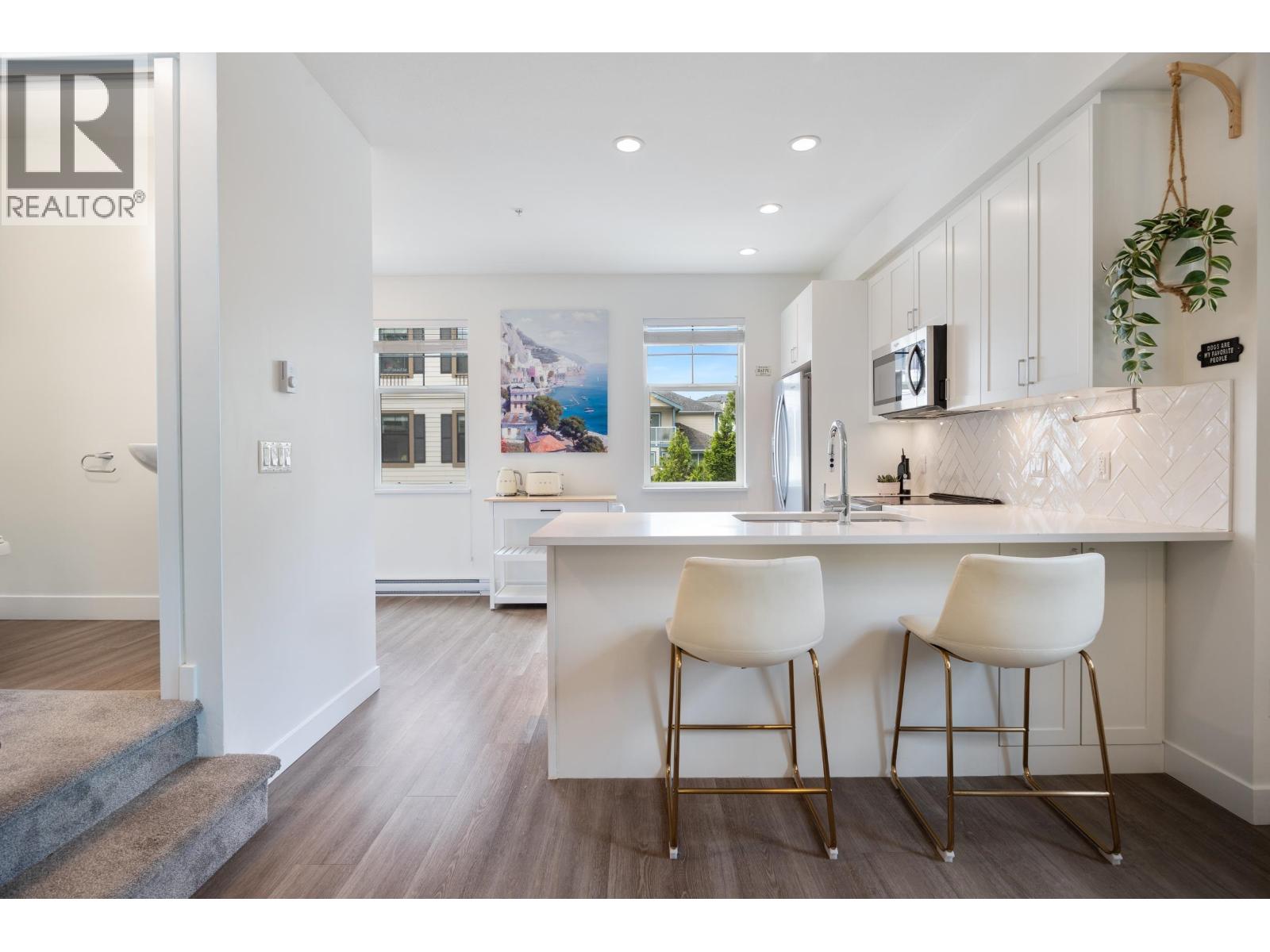 6 1818 Harbour Street, Port Coquitlam, British Columbia  V3B 1A8 - Photo 3 - R3155152