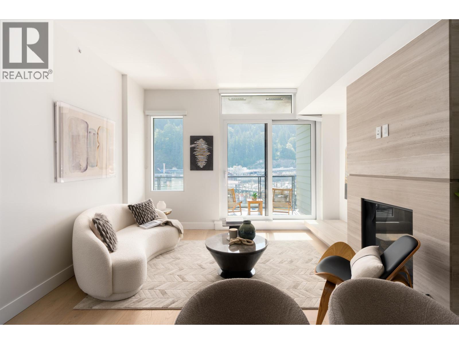 305 6707 Nelson Avenue, West Vancouver, British Columbia  V7W 2B2 - Photo 5 - R3155154