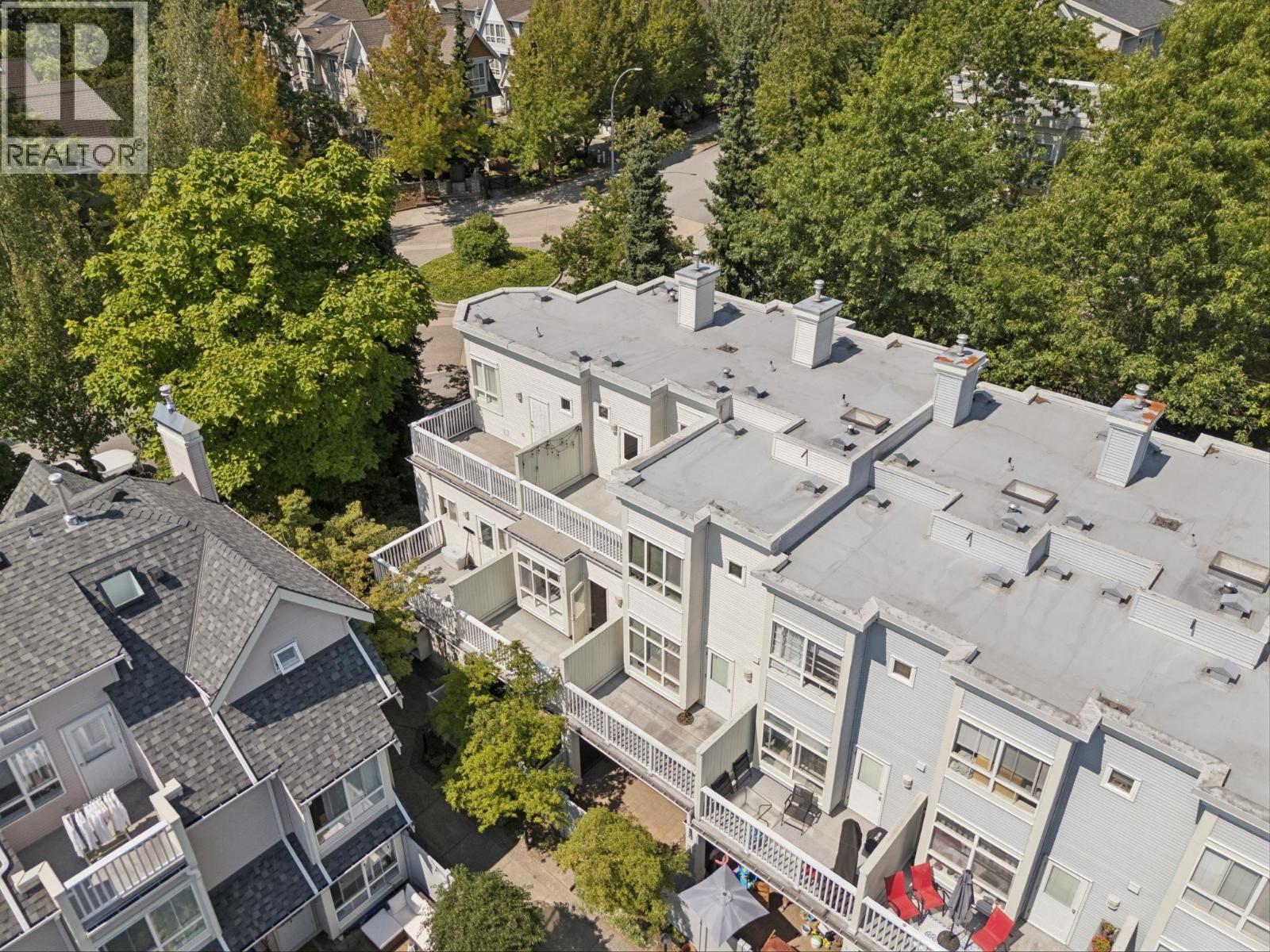 6702 Village Green, Burnaby, British Columbia  V5E 4K7 - Photo 30 - R3155165