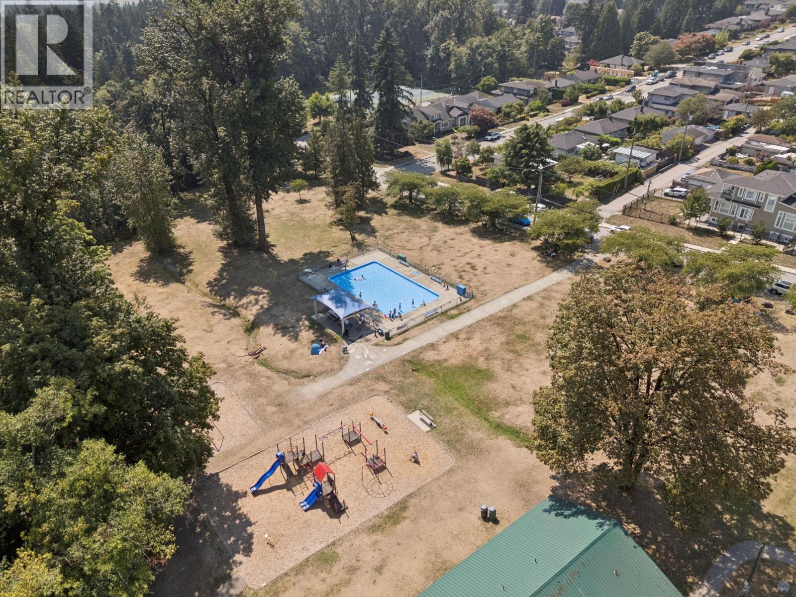 6702 Village Green, Burnaby, British Columbia  V5E 4K7 - Photo 32 - R3155165