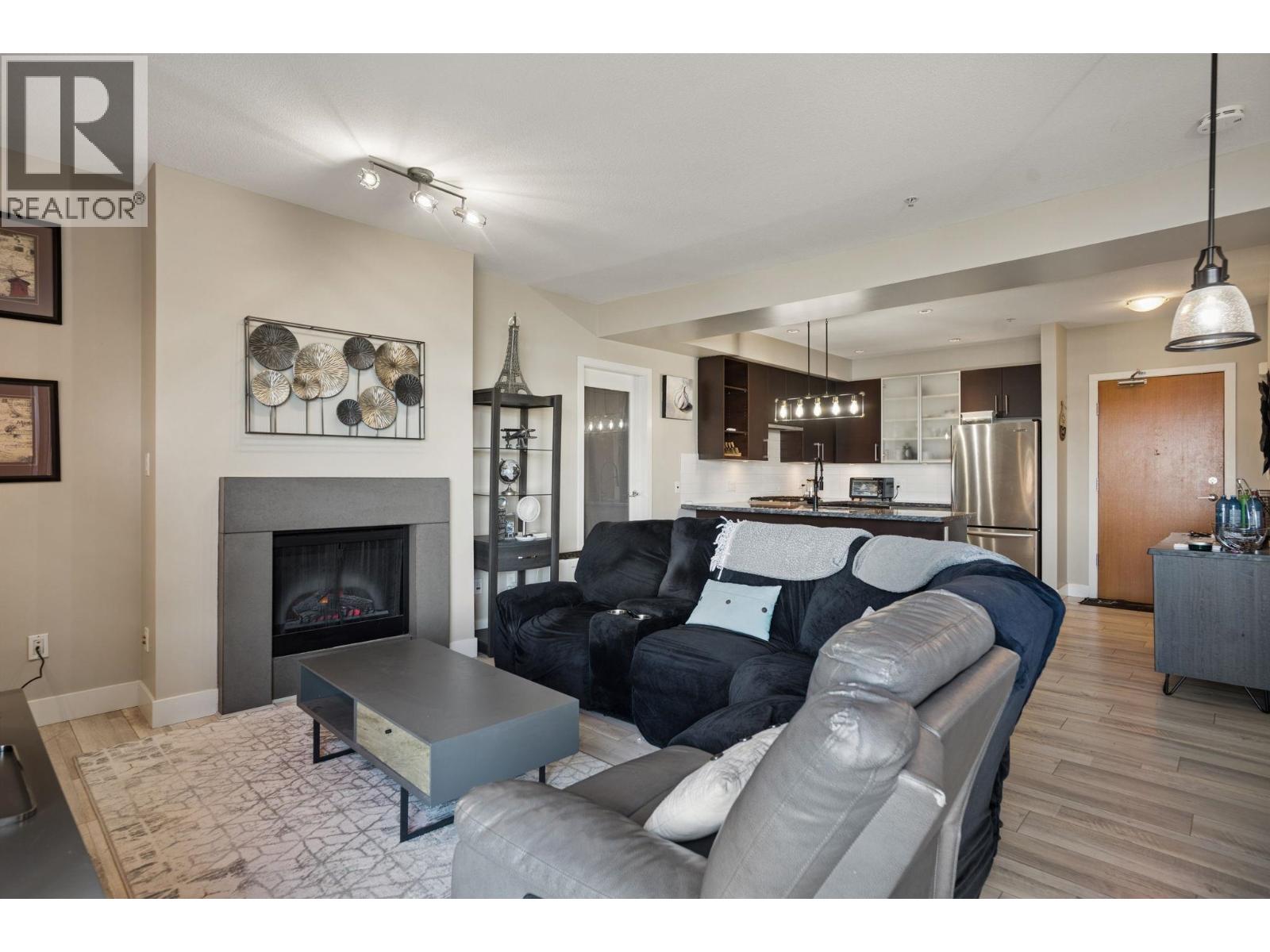 201 14300 Riverport Way, Richmond, British Columbia  V6W 0A4 - Photo 7 - R3155198