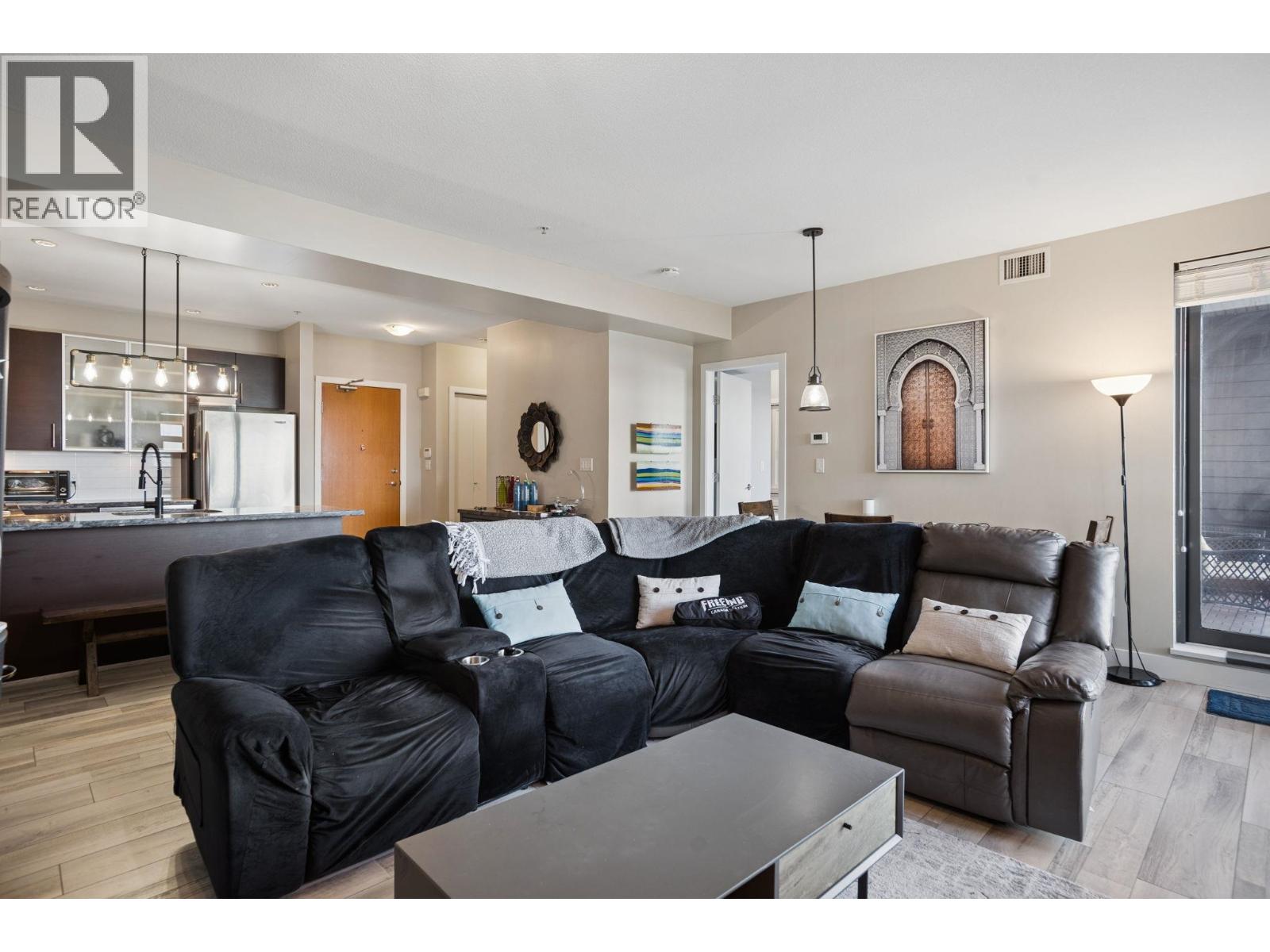 201 14300 Riverport Way, Richmond, British Columbia  V6W 0A4 - Photo 8 - R3155198