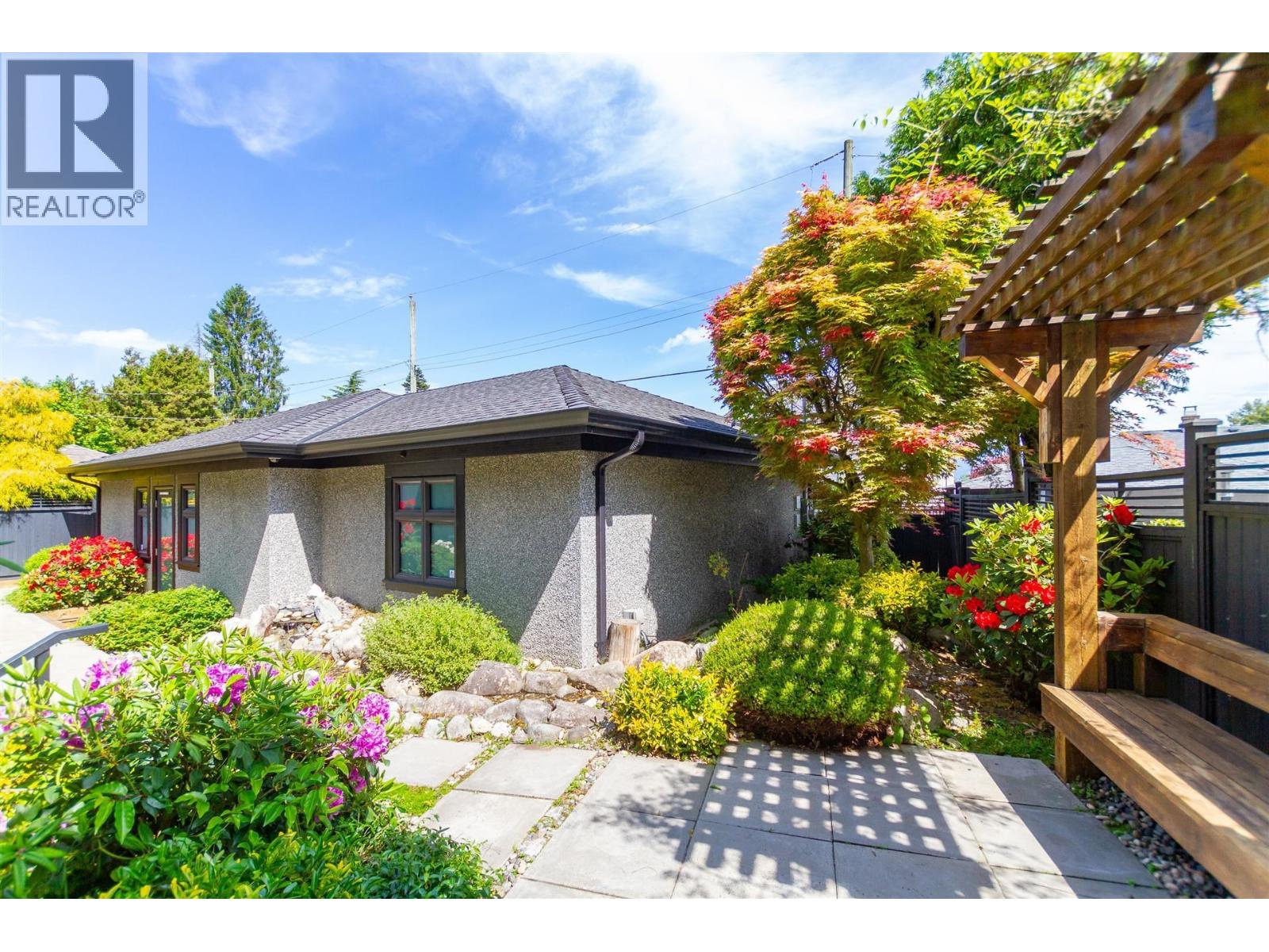 2507 Edgar Crescent, Vancouver, British Columbia V6L 2G5 - Photo 28 - R3155185