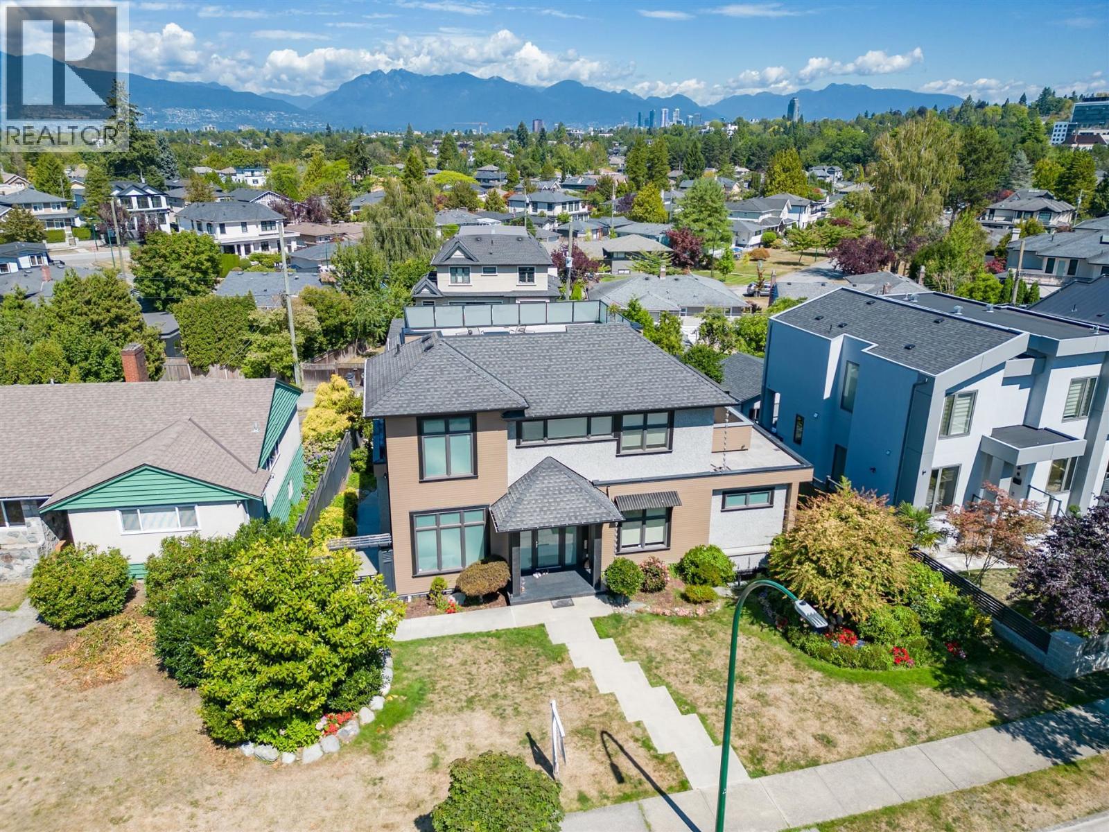 2507 Edgar Crescent, Vancouver, British Columbia V6L 2G5 - Photo 30 - R3155185