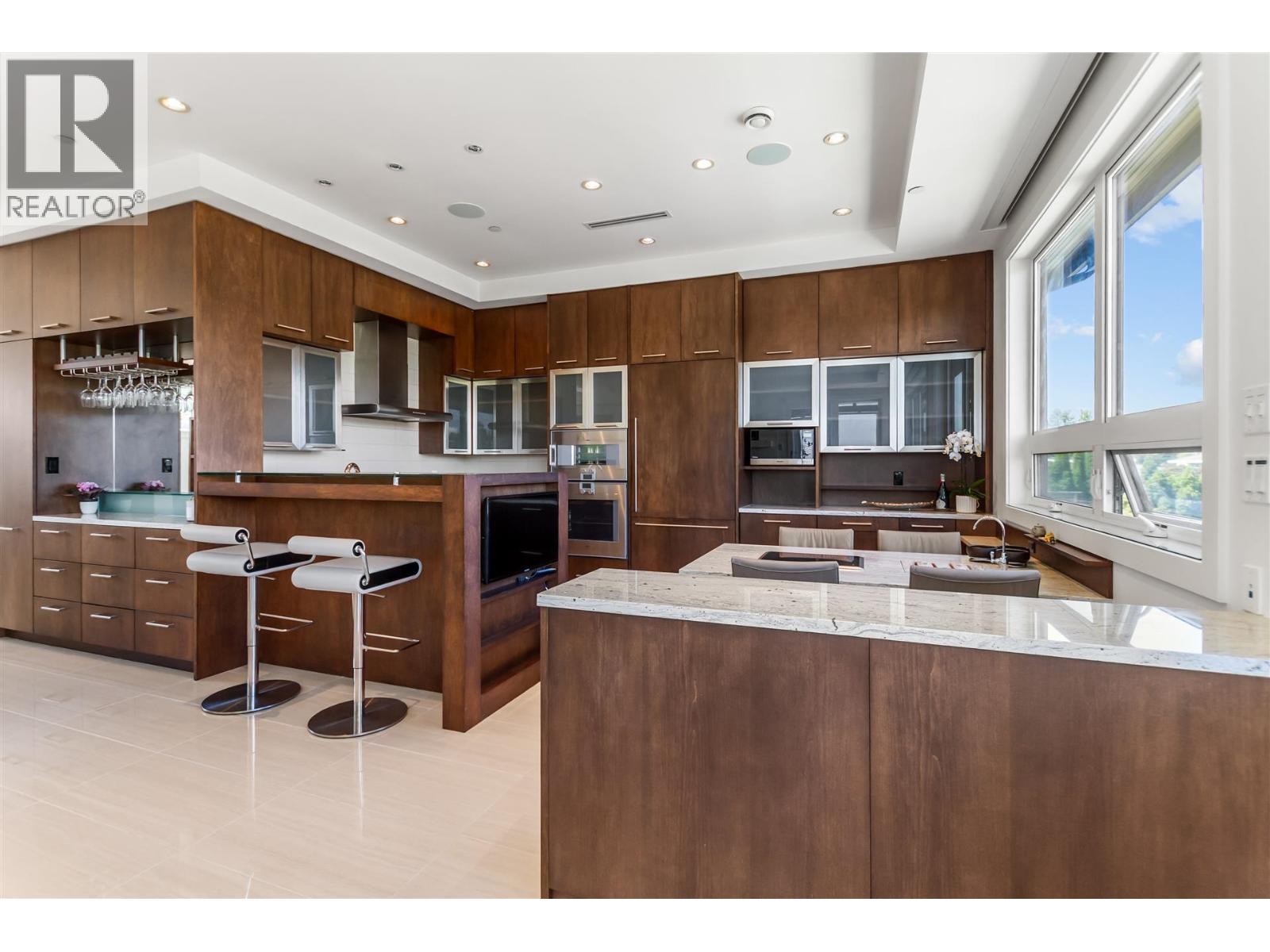 2507 Edgar Crescent, Vancouver, British Columbia V6L 2G5 - Photo 6 - R3155185