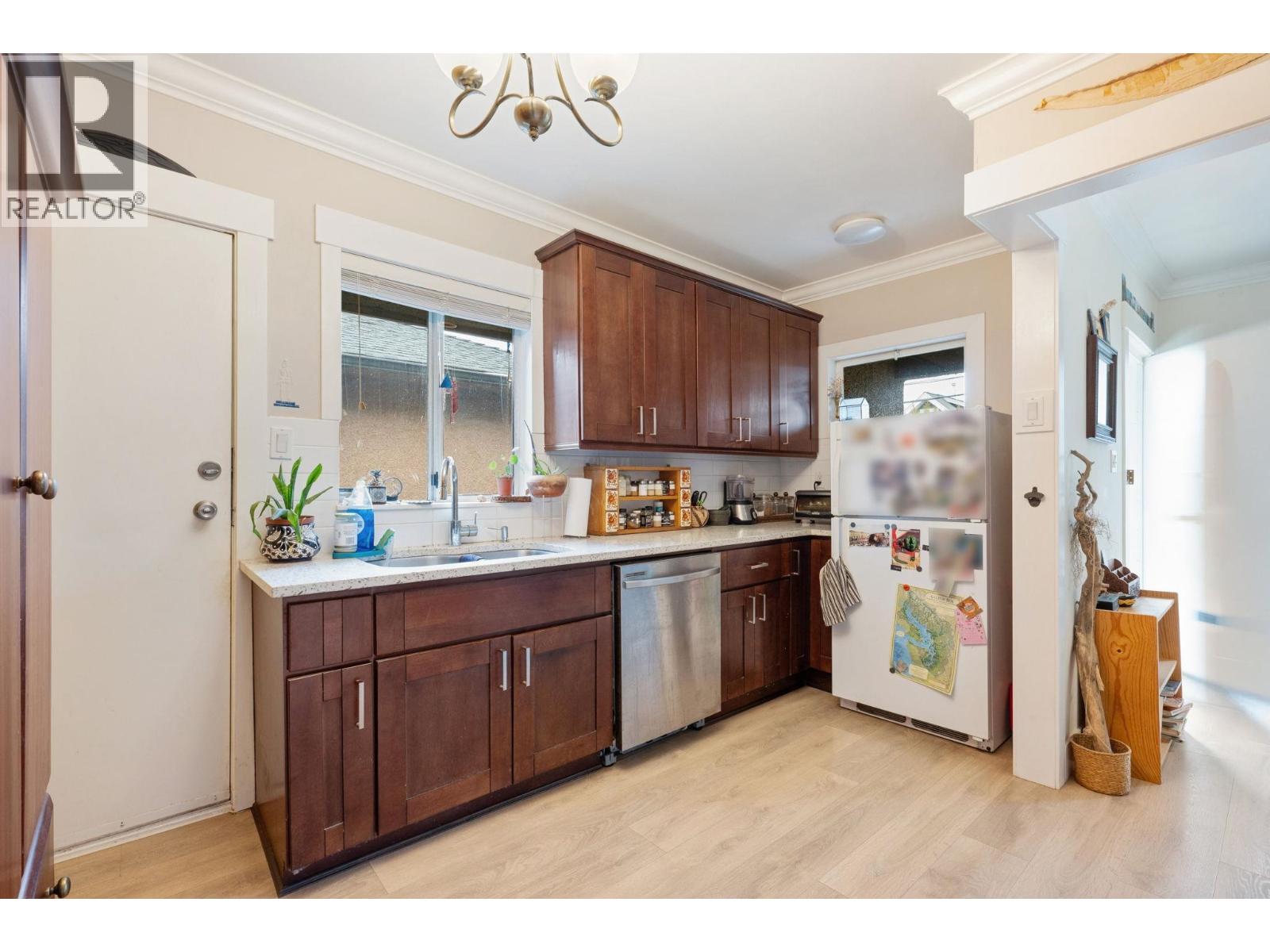 2148 2150 Ferndale Street, Vancouver, British Columbia  V5L 1Y4 - Photo 10 - R3155204