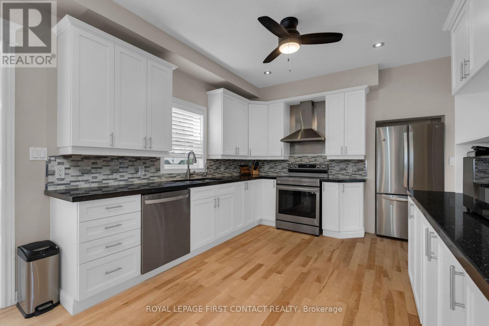 43 Vanderpost Crescent, Essa, Ontario  L0L 2N0 - Photo 16 - N13667900