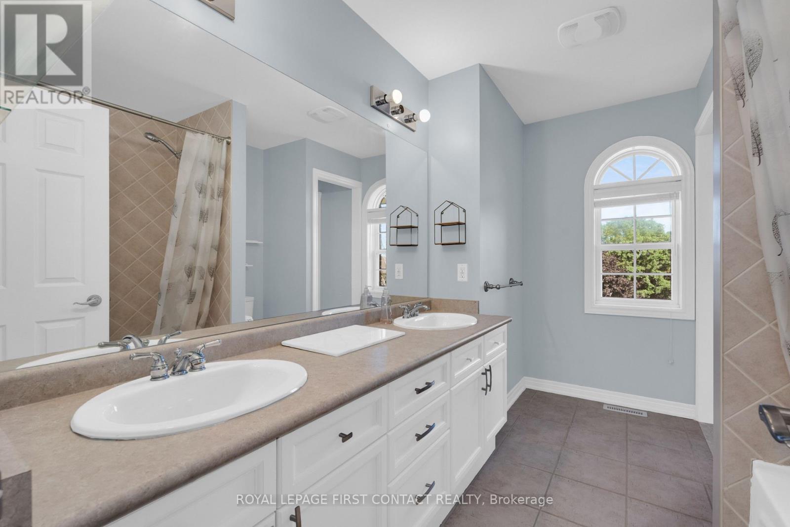 43 Vanderpost Crescent, Essa, Ontario  L0L 2N0 - Photo 28 - N13667900