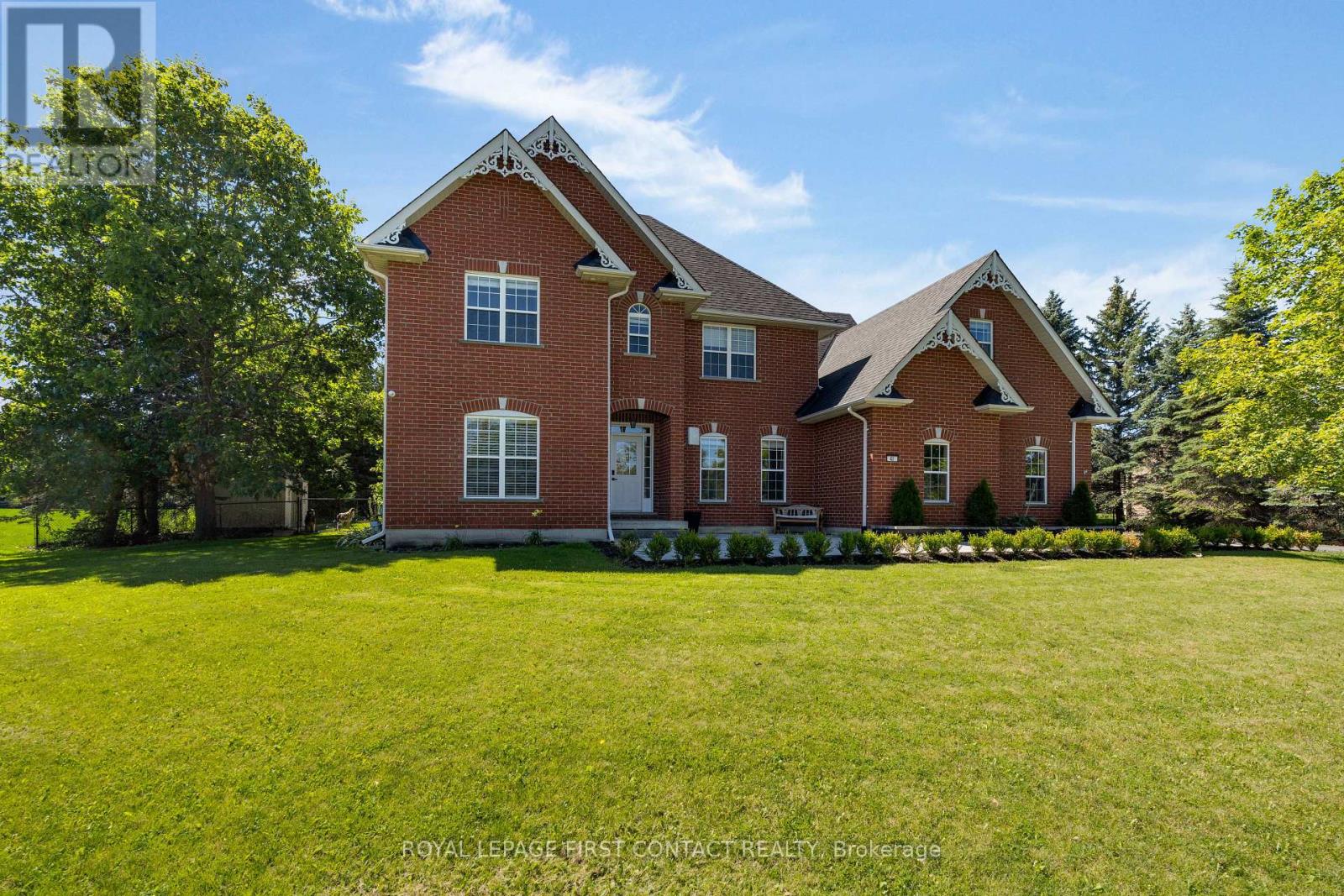 43 Vanderpost Crescent, Essa, Ontario  L0L 2N0 - Photo 3 - N13667900