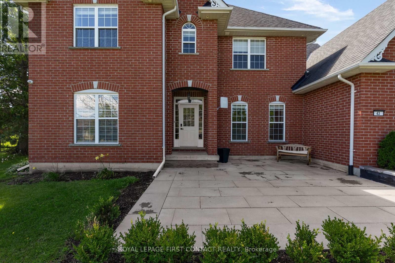 43 Vanderpost Crescent, Essa, Ontario  L0L 2N0 - Photo 7 - N13667900