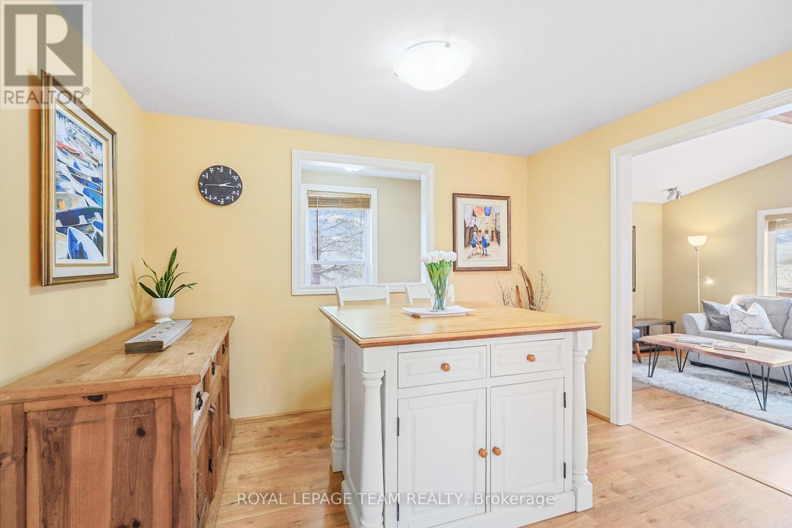 371 Kennedy Road, Greater Madawaska, Ontario  K0J 1H0 - Photo 15 - X12887936