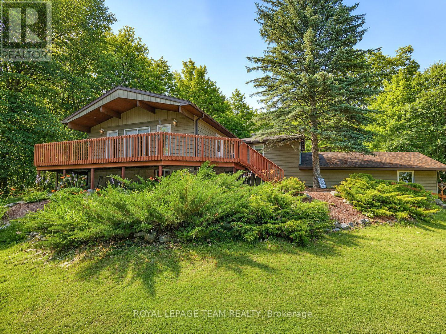 371 Kennedy Road, Greater Madawaska, Ontario  K0J 1H0 - Photo 2 - X12887936