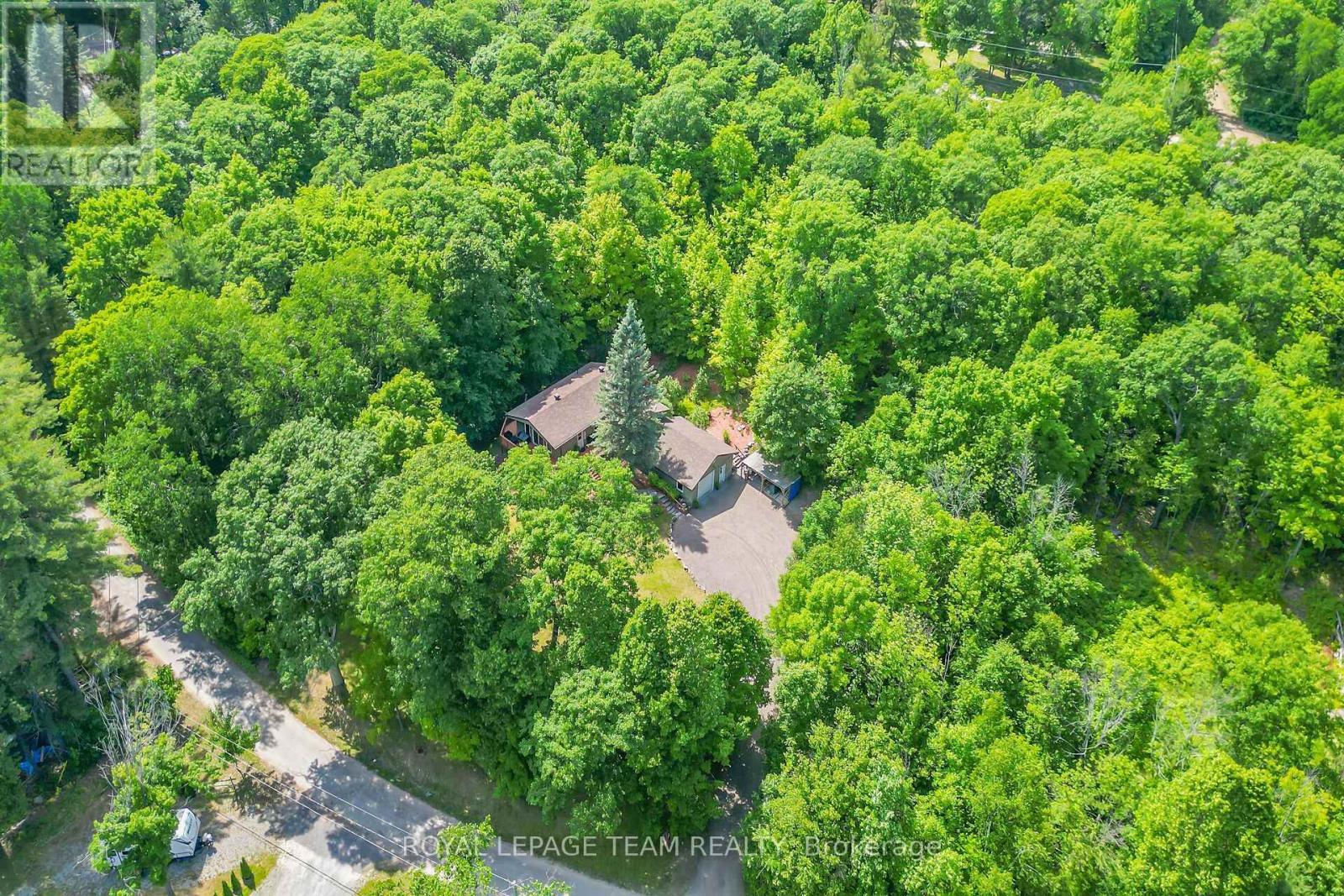 371 Kennedy Road, Greater Madawaska, Ontario  K0J 1H0 - Photo 5 - X12887936