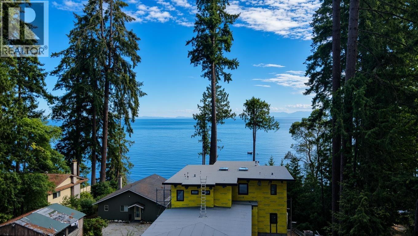 1503 Gower Point Road, Gibsons, British Columbia  V0N 1V5 - Photo 6 - R3147260