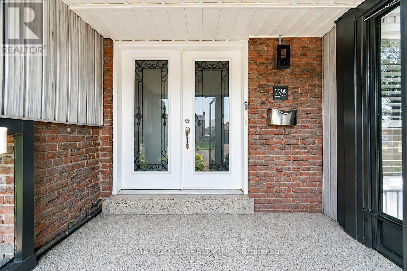 2395 Stillmeadow Road, Mississauga, Ontario  L5B 2A8 - Photo 4 - W13667854