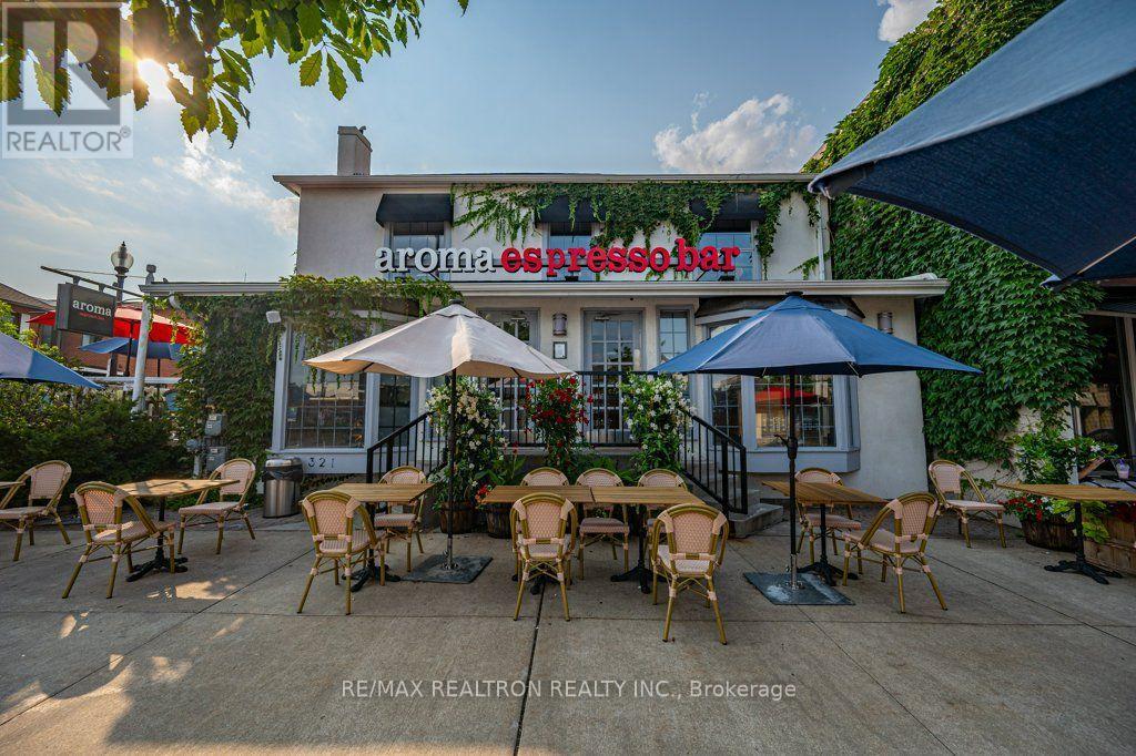 321 LAKESHORE ROAD E, Oakville, Ontario
