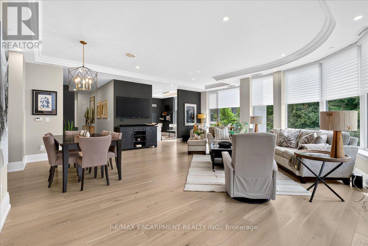 203 - 1441 Elgin Street, Burlington, Ontario L7S 1V1 - Photo 12 - W13667908