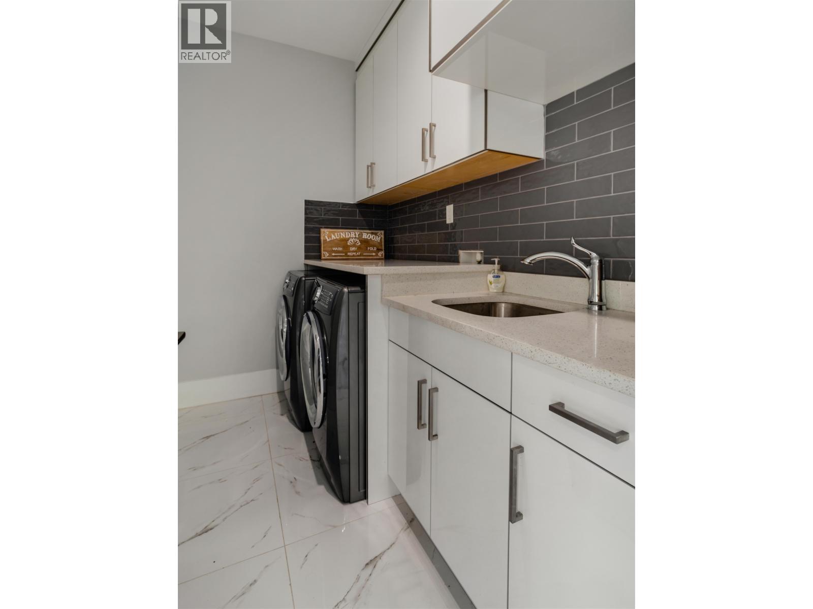 501 Ewen Avenue, New Westminster, British Columbia V3M 5B6 - Photo 18 - R3154020