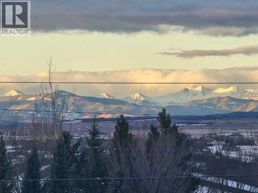 13 Tuscany Ridge Mews NW, Calgary, Alberta  T3L 3B7 - Photo 30 - A2321327