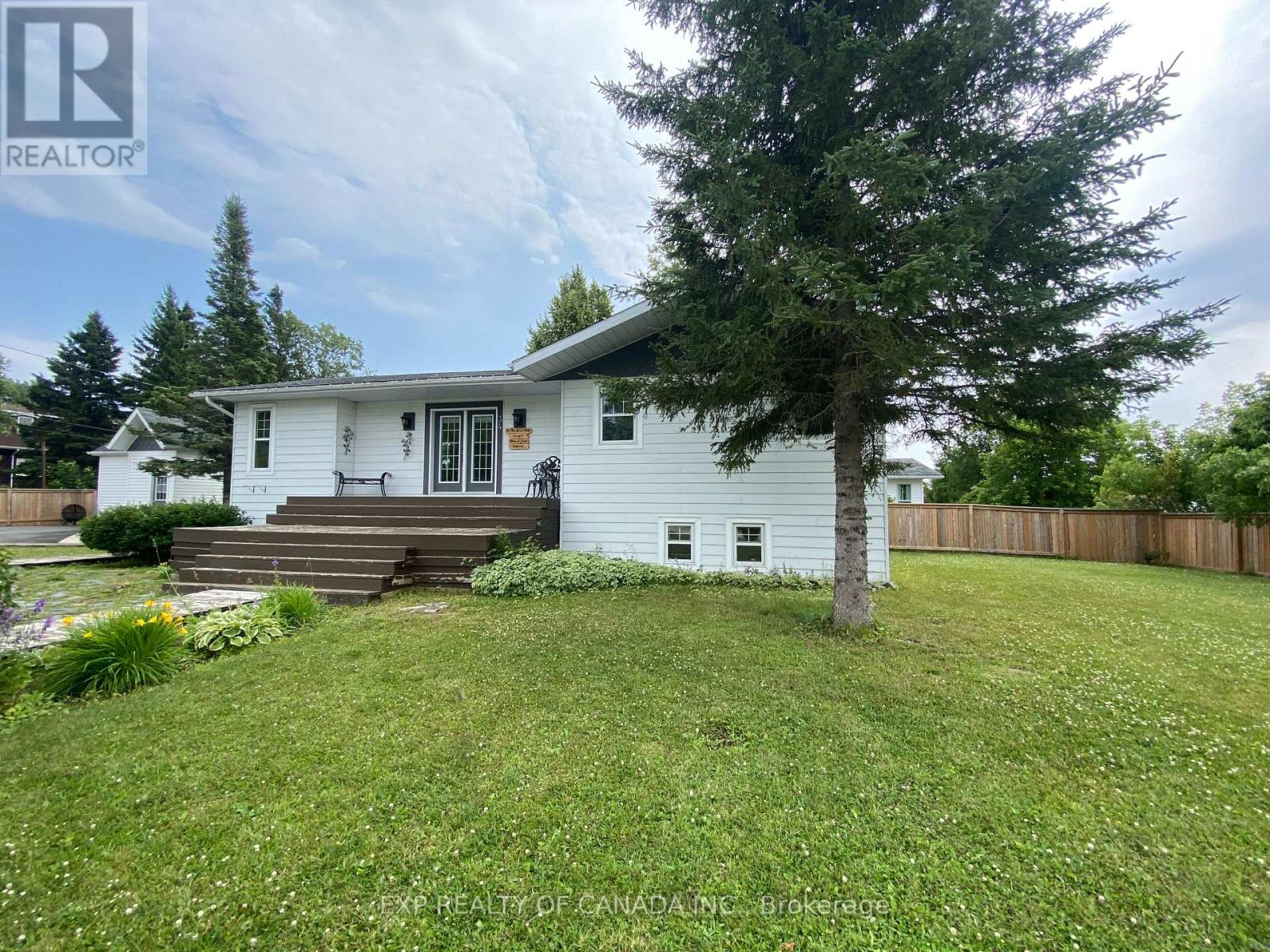 34 Seventh Street W, Cochrane, Ontario  P0L 1C0 - Photo 11 - T13606942