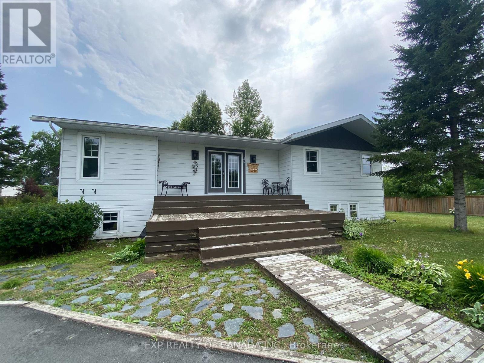 34 Seventh Street W, Cochrane, Ontario  P0L 1C0 - Photo 5 - T13606942