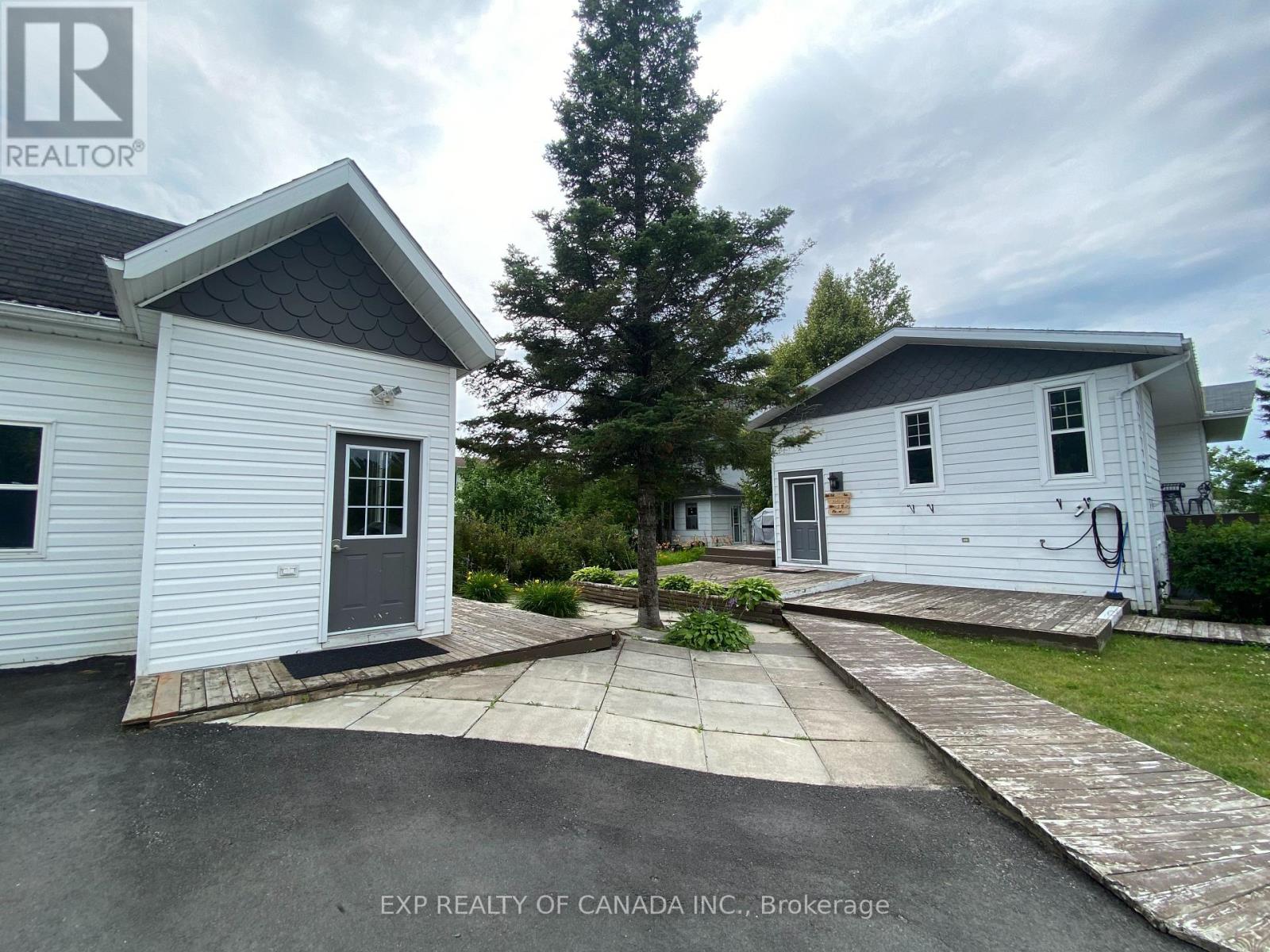 34 Seventh Street W, Cochrane, Ontario  P0L 1C0 - Photo 9 - T13606942