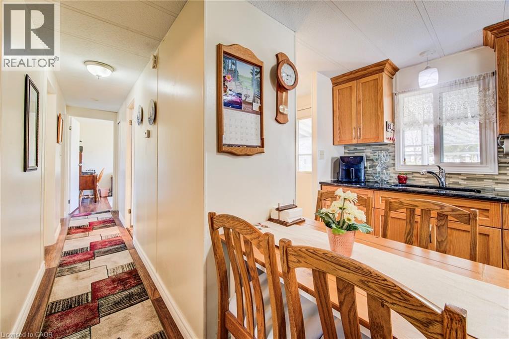 21 Fairview Crescent, Listowel, Ontario  N4W 3G8 - Photo 15 - 40854991