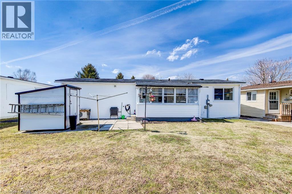 21 Fairview Crescent, Listowel, Ontario  N4W 3G8 - Photo 28 - 40854991