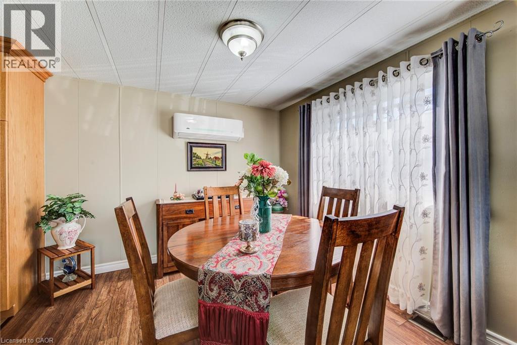 21 Fairview Crescent, Listowel, Ontario  N4W 3G8 - Photo 9 - 40854991