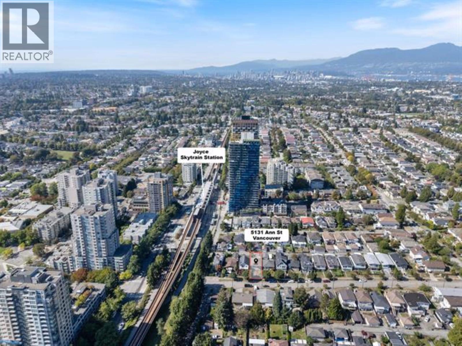5131 Ann Street Street, Vancouver, British Columbia  V5R 4J8 - Photo 3 - R3154955