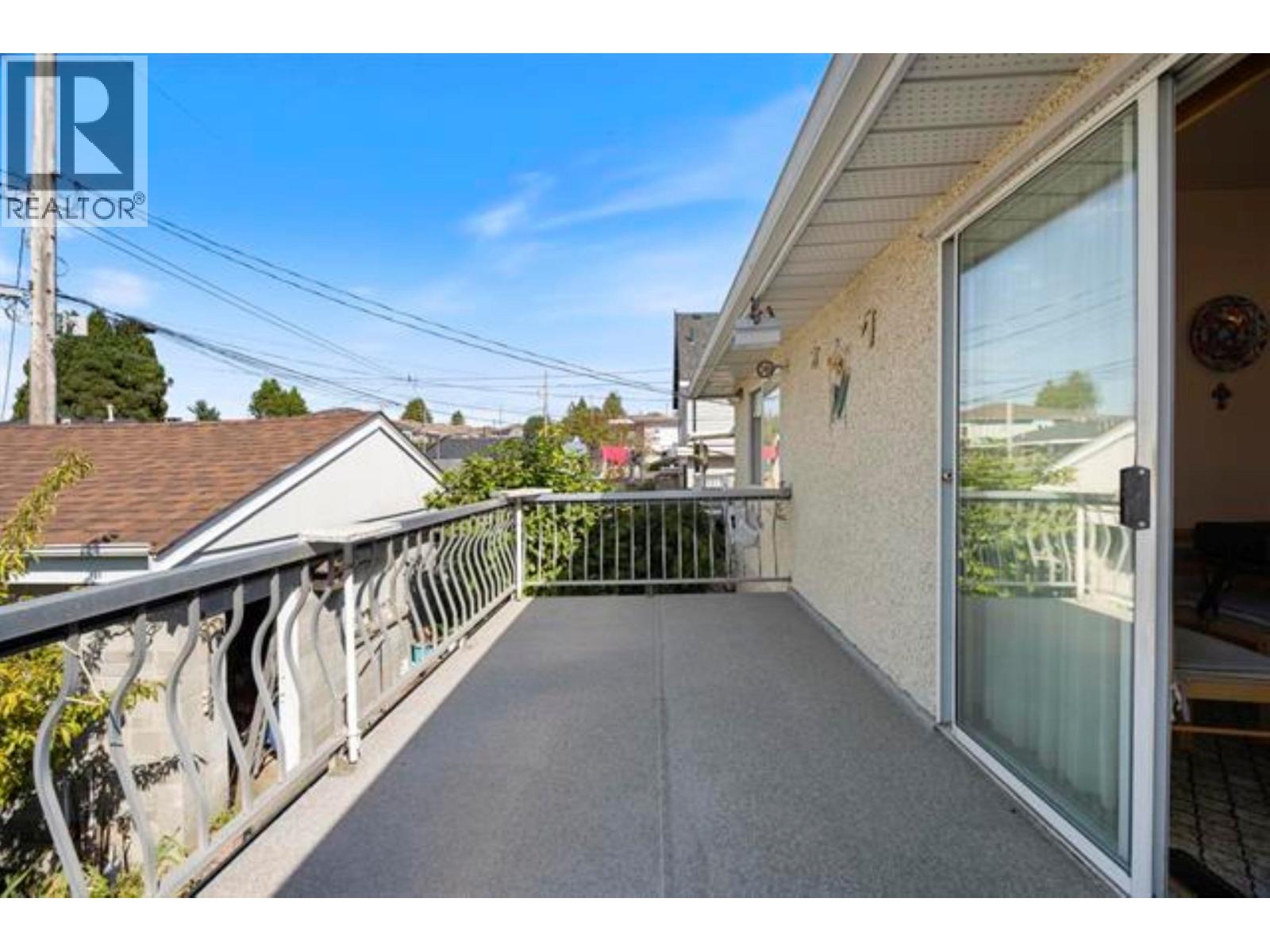 5131 Ann Street Street, Vancouver, British Columbia  V5R 4J8 - Photo 8 - R3154955
