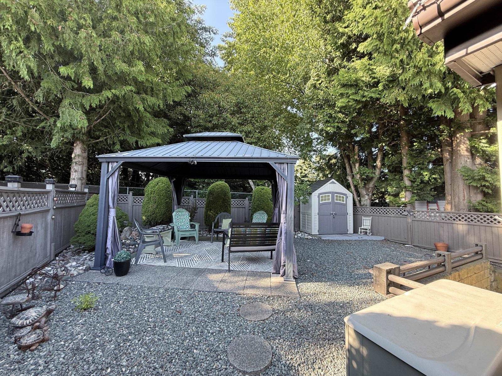 15851 Suffolk Road, Surrey, British Columbia  V4A 5L3 - Photo 13 - R3153244