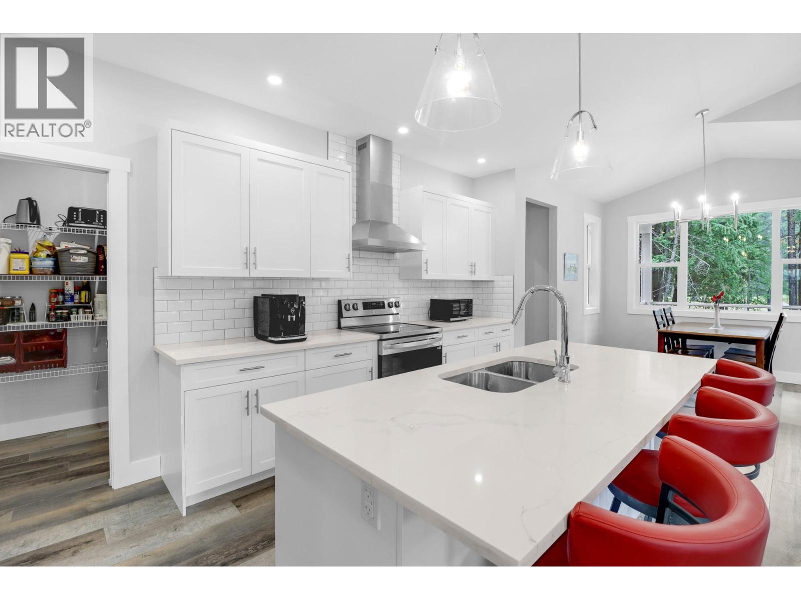 249 Shadow Mountain Boulevard, Cranbrook, British Columbia  V1C 0C6 - Photo 18 - 10397233