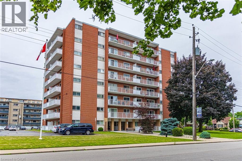 8 S WOODMAN Drive Unit# 805, Hamilton, Ontario