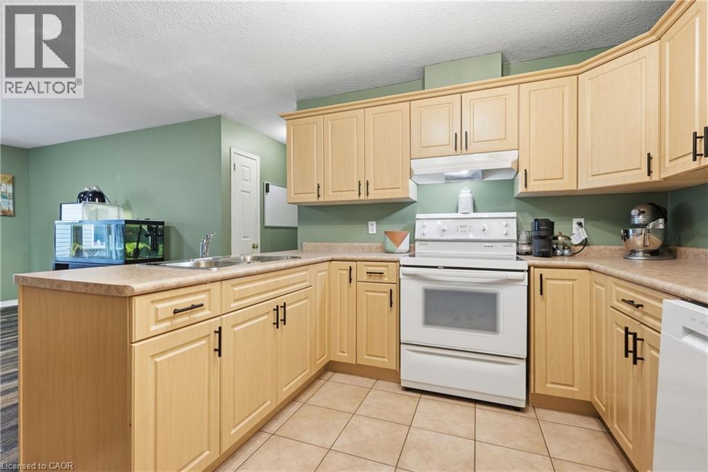 13 Golden Acres Drive, Smithville, Ontario  L0R 2A0 - Photo 10 - 40855363