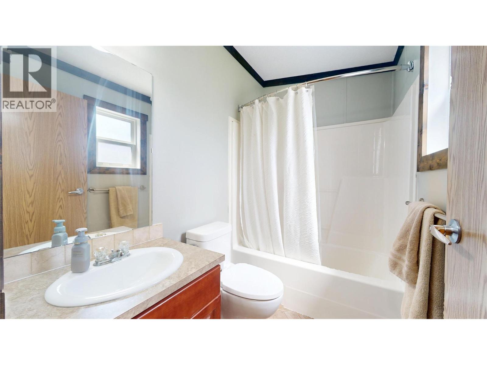 100 Industrial Road 1 Unit# 101, Sparwood, British Columbia  V0B 2G1 - Photo 19 - 10397628