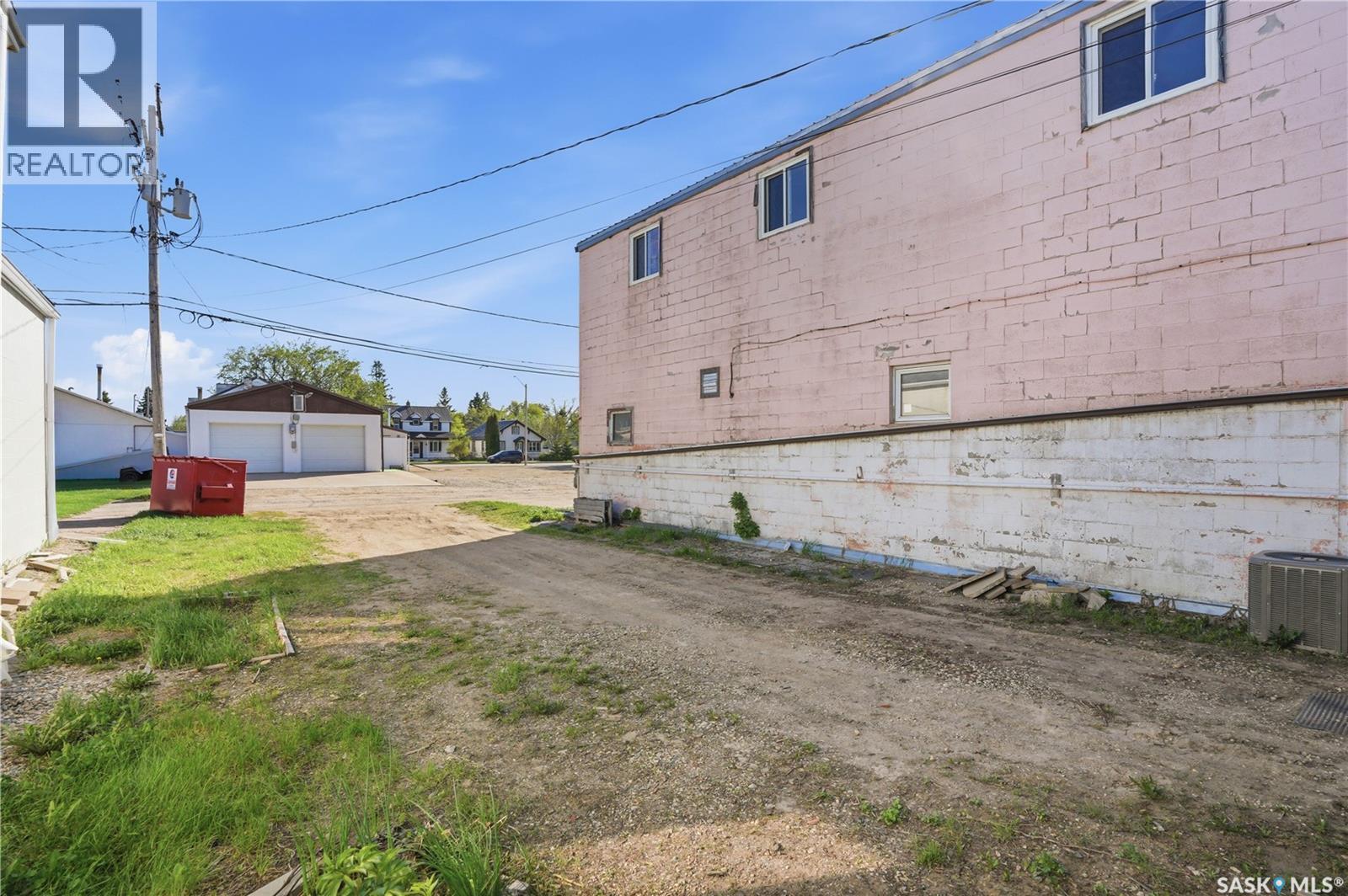1011 6th Street, Rosthern, Saskatchewan S0K 3R0 - Photo 47 - SK045303