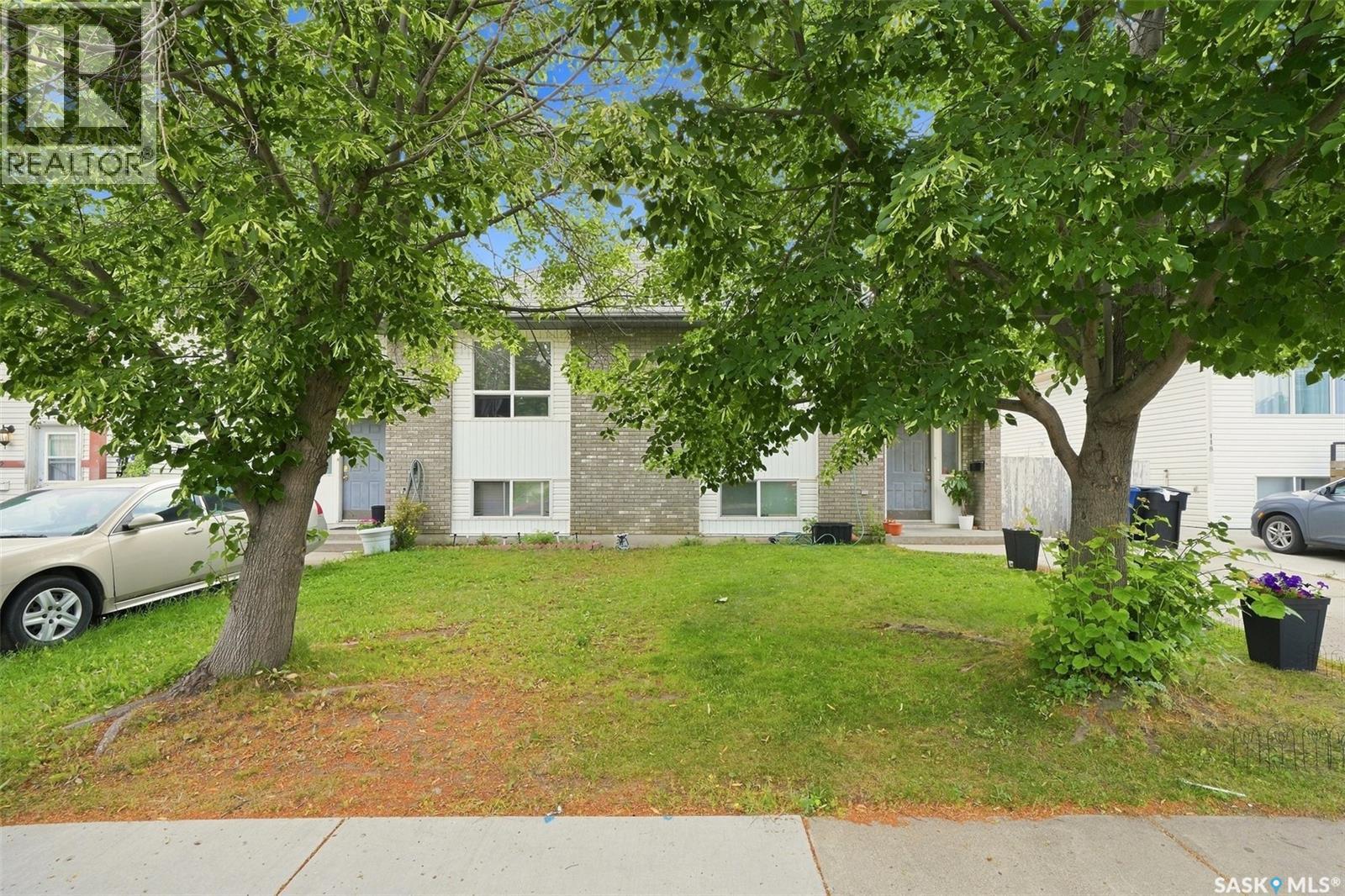 114 - 116 Barber Crescent, Saskatoon, Saskatchewan  S7M 5M7 - Photo 4 - SK045147