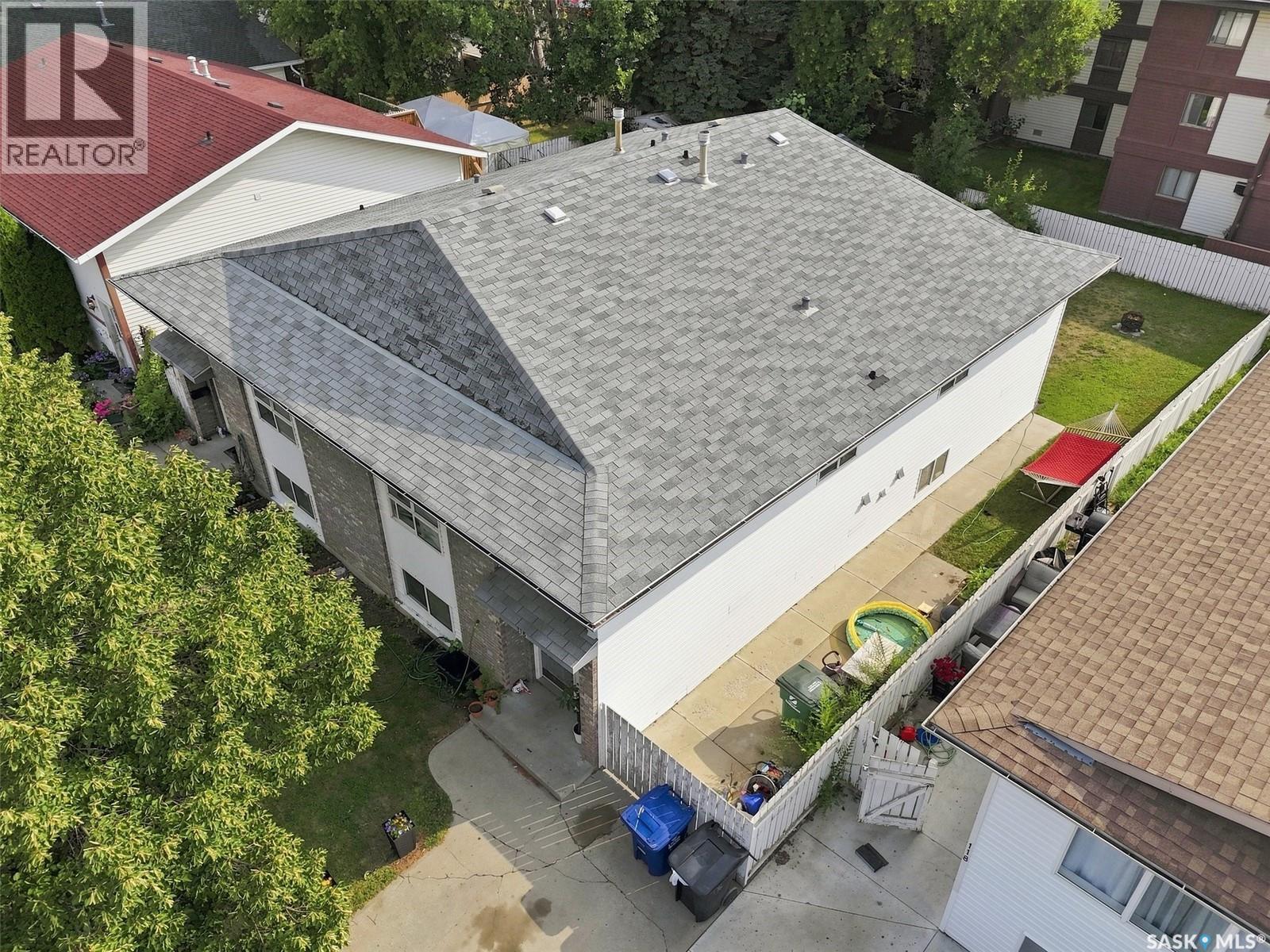 114 - 116 Barber Crescent, Saskatoon, Saskatchewan  S7M 5M7 - Photo 6 - SK045147