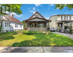 208 ROSS AVENUE, Sarnia, Ontario