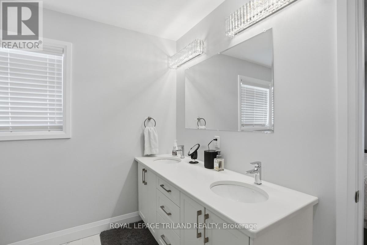 3601 Lynds Street, London South, Ontario  N6L 0G6 - Photo 33 - X13668096