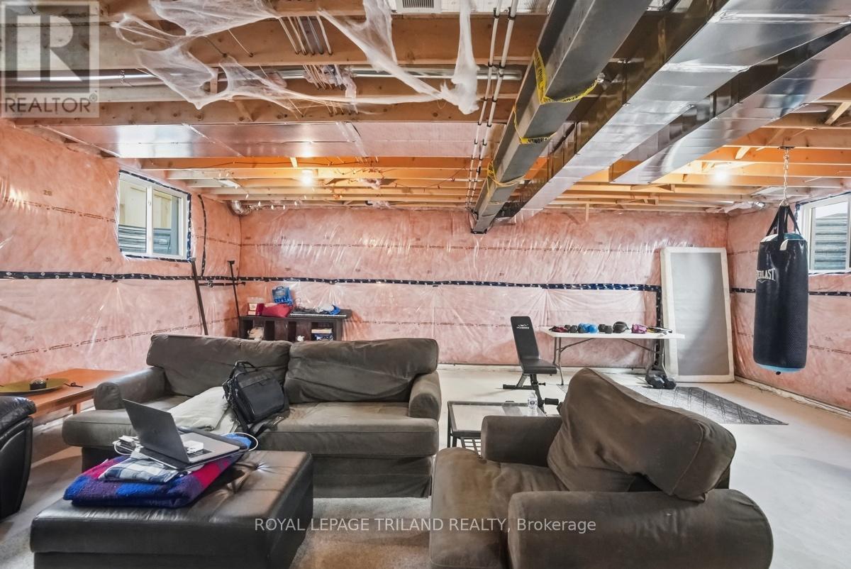 3601 Lynds Street, London South, Ontario  N6L 0G6 - Photo 37 - X13668096
