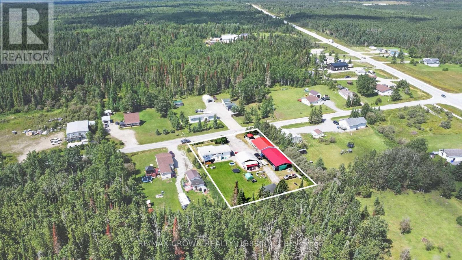 21 Cloutier Road S, Hearst, Ontario  P0L 1N0 - Photo 5 - T13668030