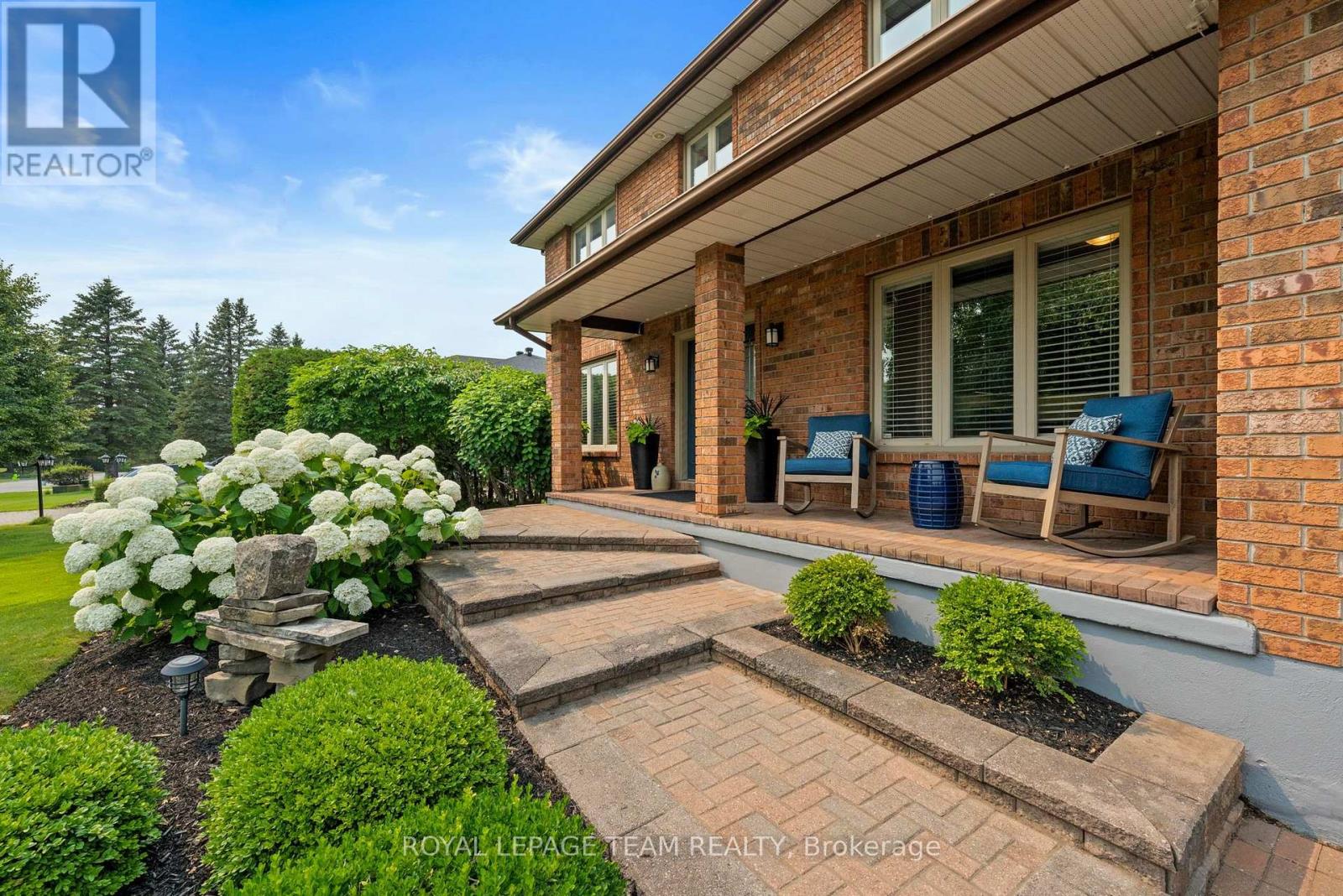 1095 Bravar Drive, Ottawa, Ontario  K4M 1G2 - Photo 3 - X13668100